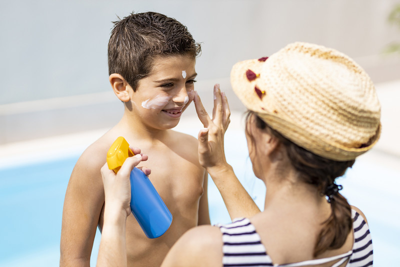 Charities call for scrapping of VAT on sunscreen amid skin cancer fears