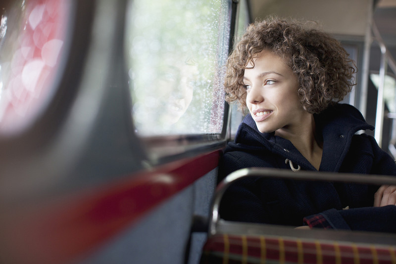 Anglia: Limit cen na bilety autobusowe w wysokości 2 GBP przedłużony do końca października