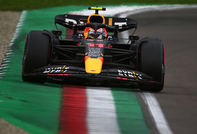 Formuła 1: Niedzielny wyścig na torze Imola odwołany