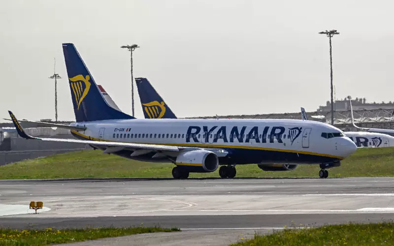 Ryanair może osiągnąć rekordowe zyski dzięki wzrostowi liczby wakacyjnych rezerwacji