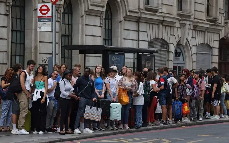 Londyn: Utrudnienia w transporcie w czasie długiego weekendu