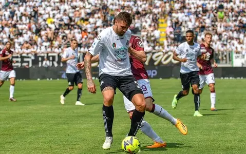 Wiśniewski's second own goal in Serie A