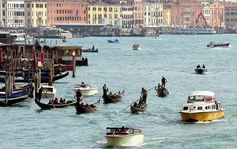 Italy: Mysterious reflective green spot on the Grand Canal in Venice