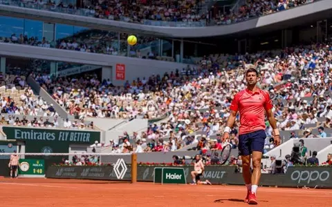 French Open: Djokovic confidently advances to the second roun