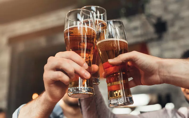 WHO opublikowała listę krajów z największym spożyciem alkoholu. Jak wypadła Polska?