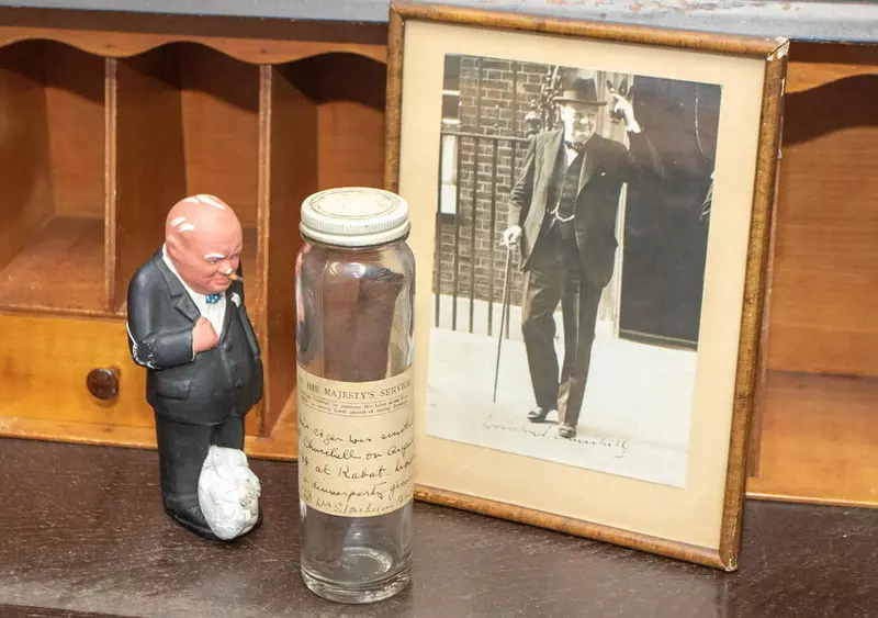 Cygaro palone przez Churchilla w okresie II wojny światowej trafi na aukcję w UK
