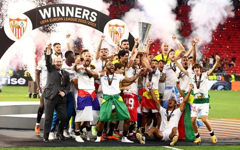 Europa League: Record-breaking Sevilla triumph after penalty shootout