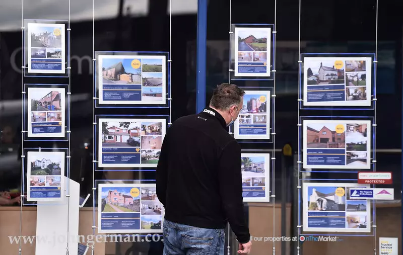 Ceny nieruchomości w UK spadają w najszybszym tempie od początku kryzysu finansowego