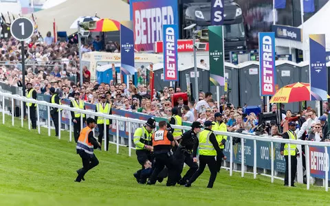 England: 31 Animal Rising activists arrested before and during horse races