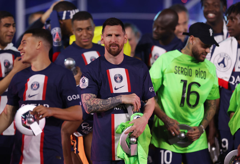 Liga francuska: Czas pożegnań w PSG. Messi wygwizdany