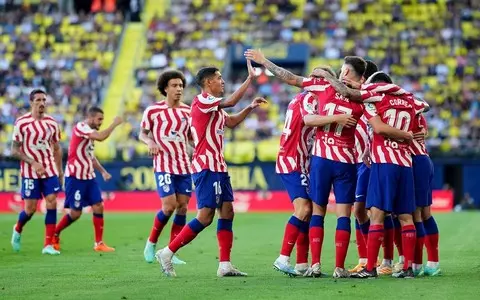 Liga hiszpańska: Villarreal podarował Realowi wicemistrzostwo, pożegnanie Benzemy