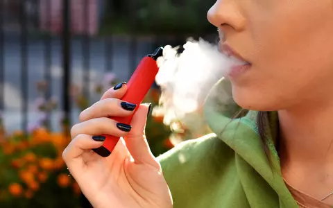 UK paediatricians call for ban on disposable e-cigarette sales