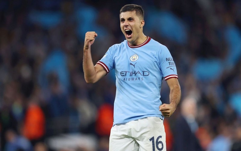 Champions League: Seven Manchester City players in the starting XI of the season