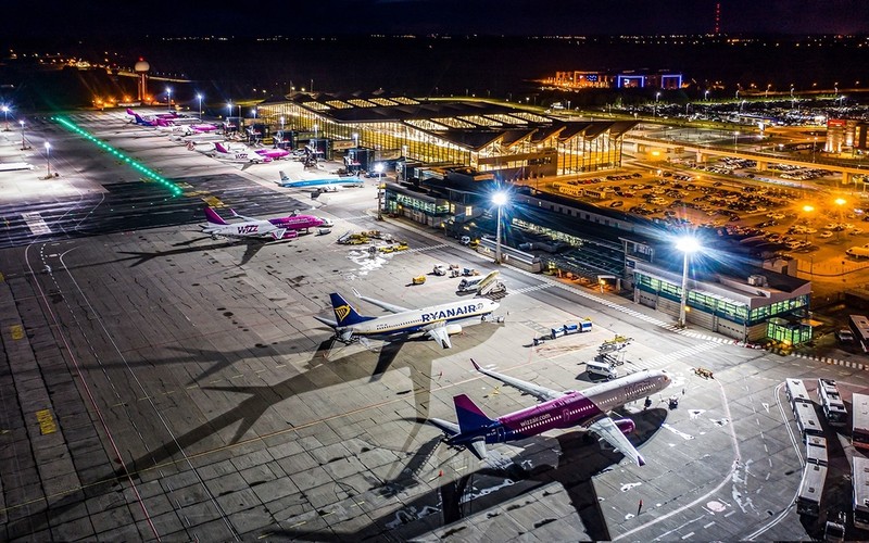 A brawl on a plane flying from Leeds to Gdansk. Passengers were 'aggressive and vulgar'