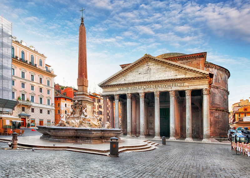 Italy: From July, an entrance ticket to the Pantheon and a train from Rome to Pompeii