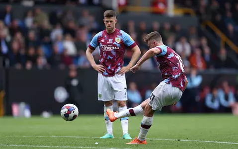 English Premier League: Burnley host Manchester City for the kick-off