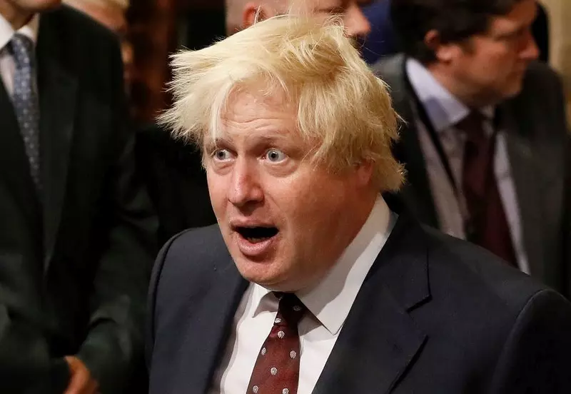 UK: Johnson za "świadome wprowadzanie w błąd" pozbawiony przepustki do parlamentu