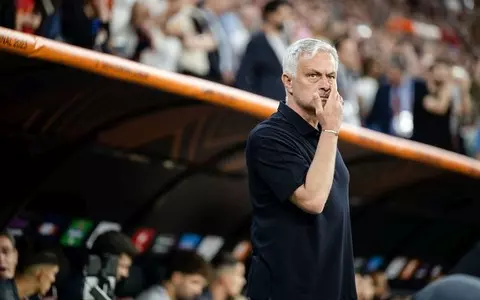 Mourinho punished with four matches ban