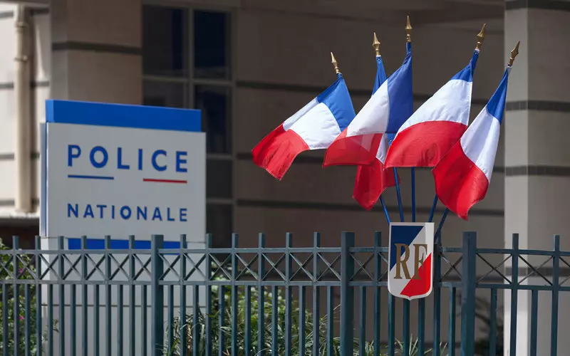 Francja: Alarmujący wzrost przemocy w miejscach publicznych w małych miejscowościach