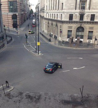 Samochód, który sparaliżował centrum Londynu