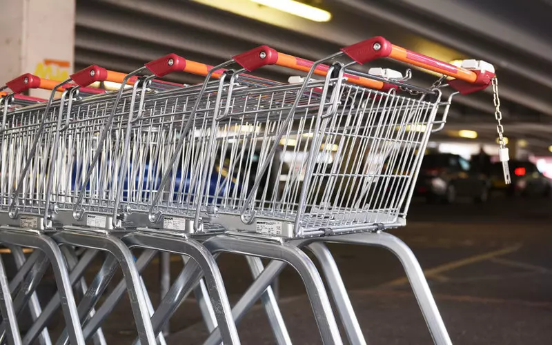 Brytyjskie supermarkety zaprzeczyły w Izbie Gmin, że zarabiają na inflacji