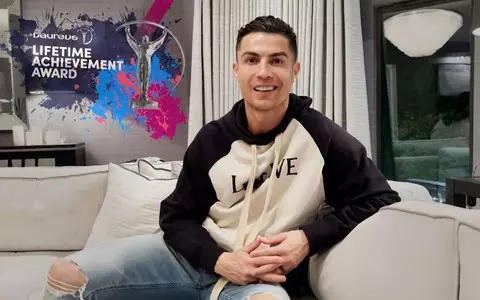 Cristiano Ronaldo to take over shares of newspaper publisher 