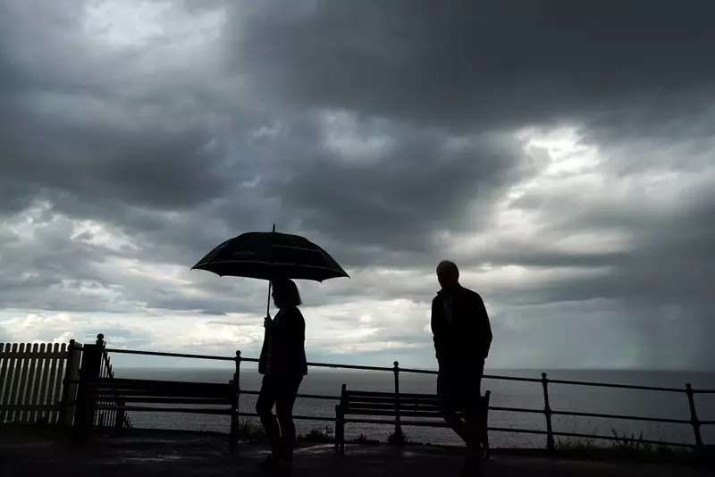 Prognoza pogody w UK: Kiedy i gdzie mogą wystąpić burze w najbliższych dniach?