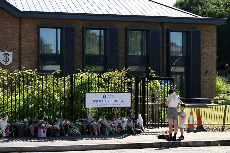 Londyn: Zmarła druga ośmiolatka ze szkoły w Wimbledonie, w którą wjechał samochód