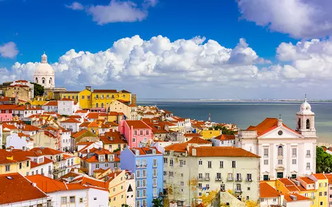 Portugal: Parliament removed the possibility of issuing golden visas