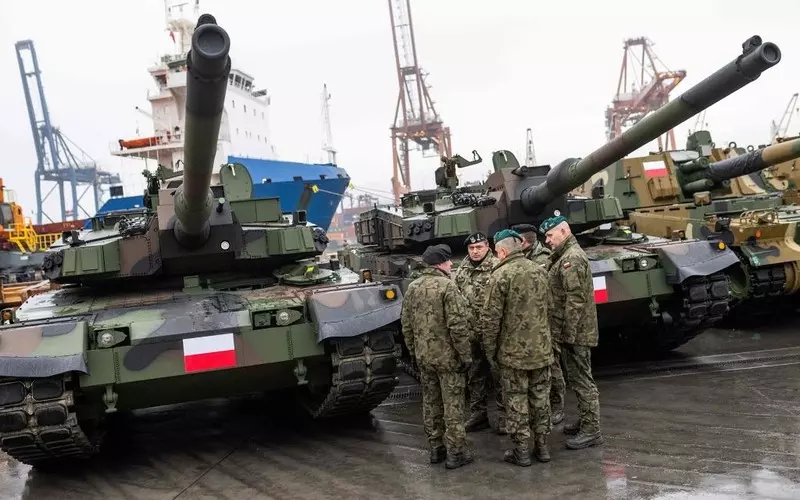 Sondaż: Polacy chcą nowoczesnego wojska