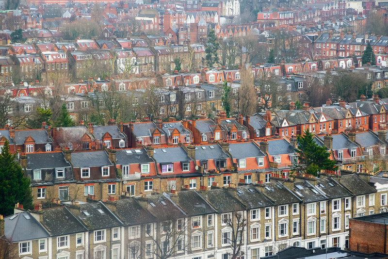 W tych brytyjskich miastach i dzielnicach Londynu czynsze za wynajem nieruchomości rosną najsilniej