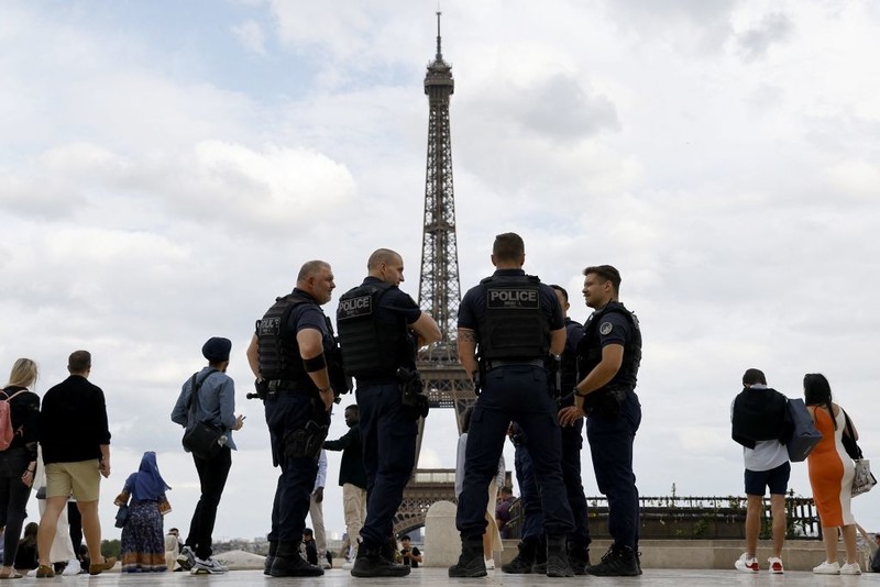 French Interior Ministry fears riots on National Day. Will deploy 45,000 additional police officers