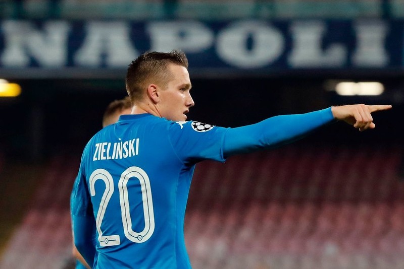 Media: Zieliński chce opuścić Napoli, kusi go klub z Arabii Saudyjskiej