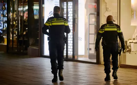 Police detain in the Netherlands four Poles convicted in their home country of 35 burglaries