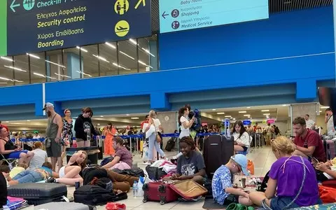 Poles have been camped at the airport in Rhodes for a day and do not know when they will return