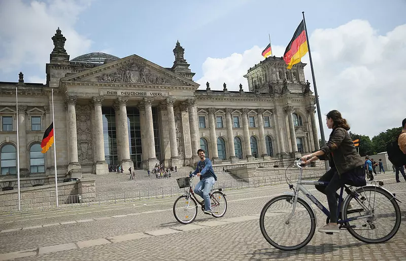 W 2023 roku niemiecka gospodarka skurczy się bardziej, niż zakładano