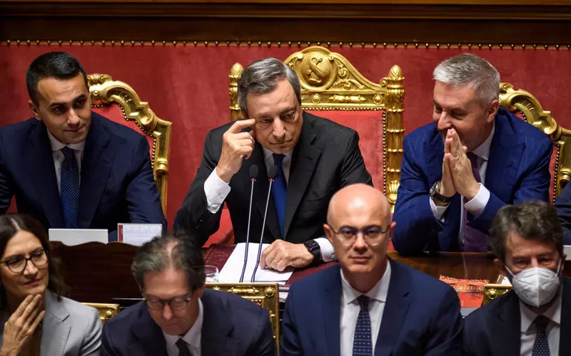 Bracia Włosi domagają się specjalnego dress code'u w parlamencie