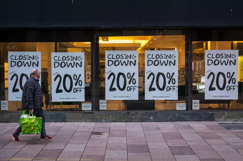 W ciągu pięciu lat Wielka Brytania straciła około 6 000 sklepów w wyniku ich likwidacji