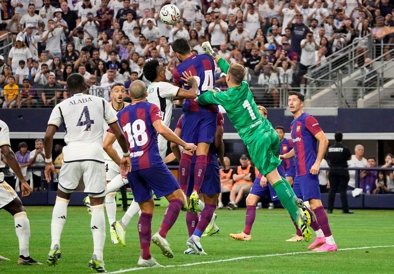 Barcelona definitely outperformed Real Madrid in a friendly match in Dallas