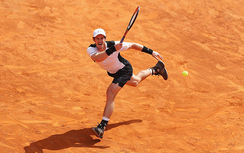 Murray, Djokovic Reach Doha SFs
