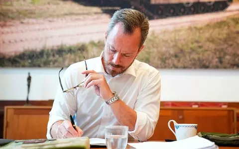 Denmark: The Minister of Defense returned to work after six months of sick leave due to overwork