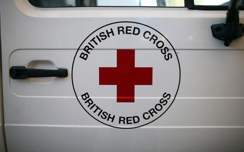 Kryzys w służbie zdrowia. NHS prosi o pomoc wolontariuszy Czerwonego Krzyża