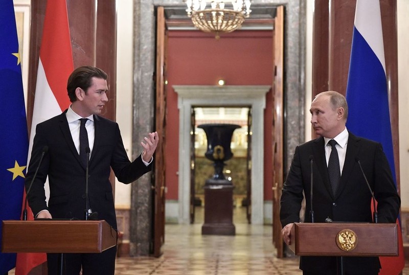Media: Austria has become Putin's "useful idiot" and is his "ATM in the Eurozone"