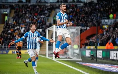 Helik's goal in the inaugural matchday of the English Premier League