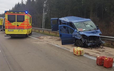 Wypadek polskiego busa w Niemczech. Są ranni 
