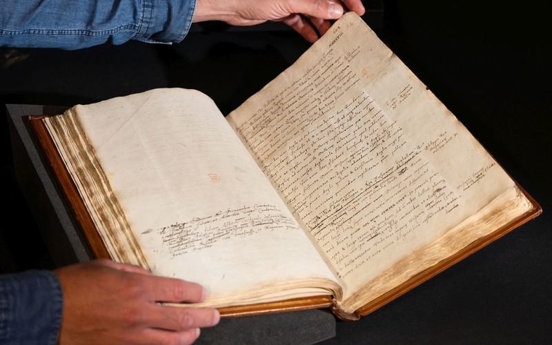 British Library researcher throws new light on Elizabeth I