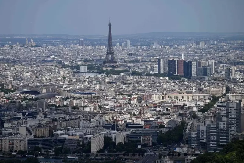 Francja: Coraz większe kary za nielegalny wynajem mieszkań w Paryżu na platformie Airbnb
