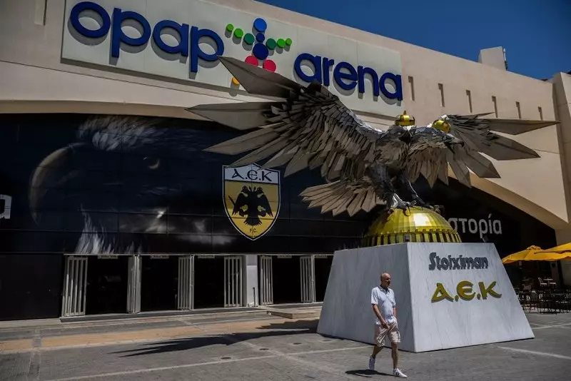 Liga Mistrzów: Mecz AEK Ateny z Dinamem Zagrzeb przełożony po śmierci kibica