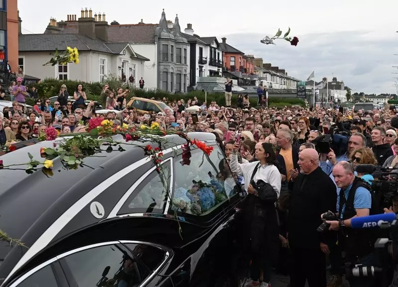 Irlandia: Tysiące osób pożegnały zmarłą piosenkarkę Sinead O'Connor