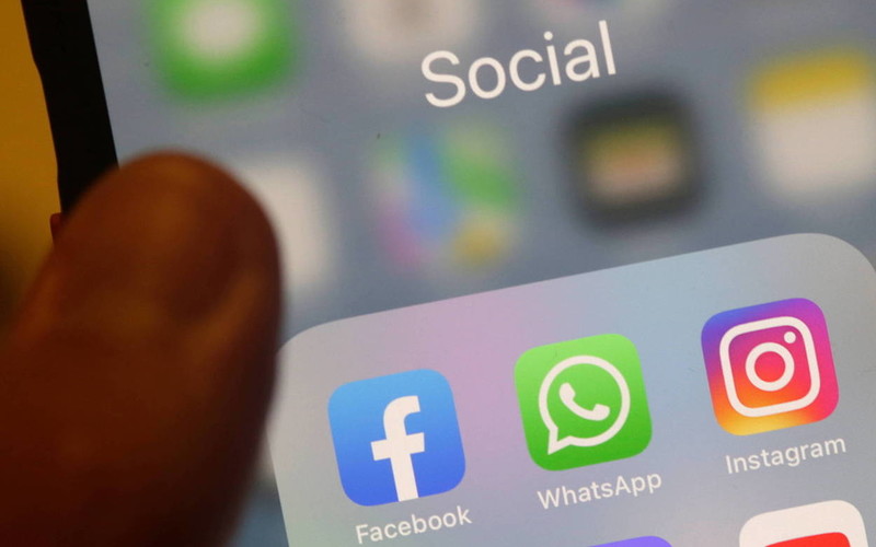 Badacze o szkodliwości korzystania z Facebooka: Brak na to dowodów